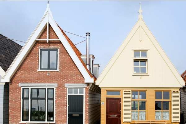 Let’s weigh the pros and cons of painting the brick within and around your home.